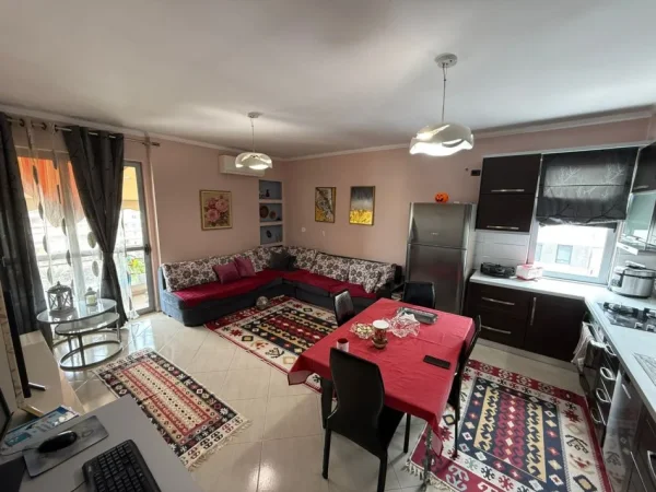 Tirane, shitet apartament 1+1 Kati 7, 76 m² 110.000 € (RRUGA BESIM ALLA)