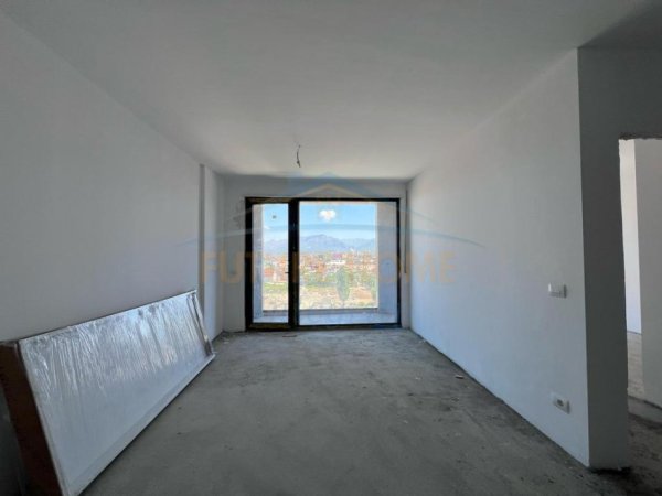 Tirane, shitet apartament 1+1 Kati 6, 65 m² 97.500 € (Dogana)