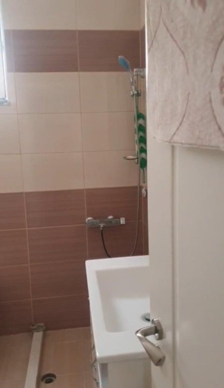 df54c350-6e1d-4e46-aeb2-ae1934076feb.jpg