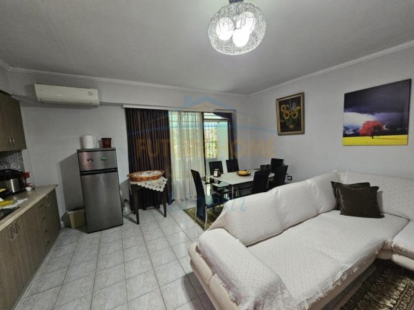 Tirane, shitet apartament 2+1 Kati 2, 71 m² 100.000 € (Rruga e Dibrës)