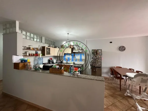 Durres, Shitet Apartament 3+1+Ballkon Kati 7, 156 m² 230.000 €