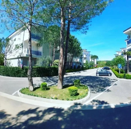 Gjiri Lalezit | Hamallaj, shitet apartament 1+1+Ballkon Kati 2, 69 m² 185.000 € (GJIRI LALEZIT)