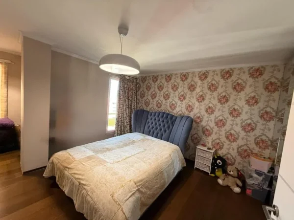 Tirane, shitet apartament duplex 3+1+Aneks+Ballkon Kati 9, 215 m² 429.600 € (pallati me shigjeta)