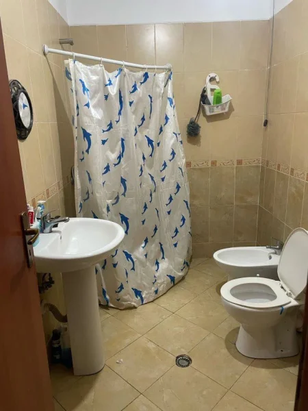 Tirane, jepet me qera apartament 2+1+Ballkon Kati 6, 110 m² 500 € (KONGRESI I MANASTIRIT)