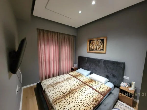 Tirane, shitet apartament 2+1 Kati 5, 87 m² 160.000 € (Ali Demi)