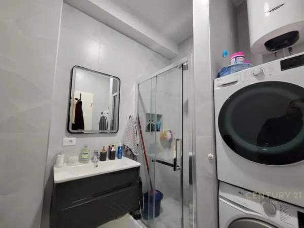 Tirane, shitet apartament 2+1 Kati 5, 87 m² 160.000 € (Ali Demi)