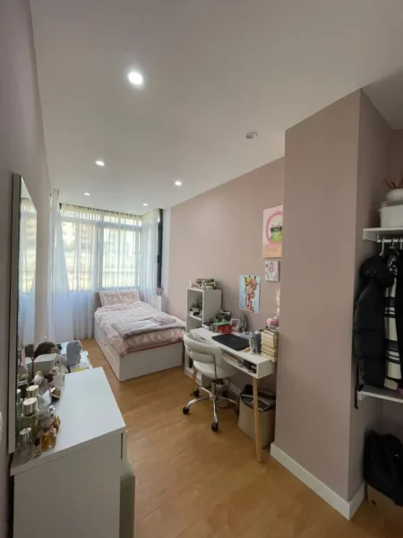 Durres, shitet apartament 3+1+Aneks+Ballkon Kati 2, 115 m² (Vollga)