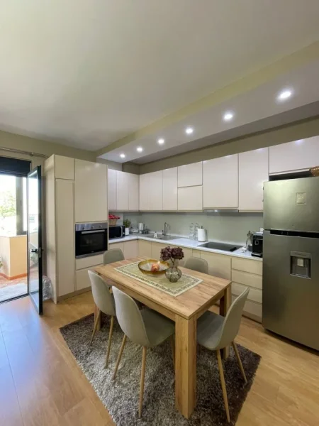 Durres, shitet apartament 3+1+Aneks+Ballkon Kati 2, 115 m² (Vollga)