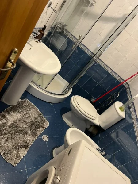 Tirane, jepet me qera apartament 2+1 Kati 4, 140 m² 650 € (JEPET ME QERA SUPER APARTAMENT 2+1+2+BALLKON+POST PARKIMI NE DON BOSKO)