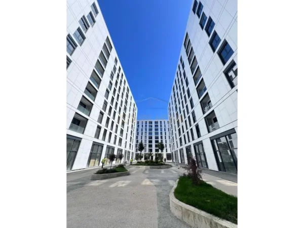 Tirane, shitet apartament 1+1+Ballkon Kati 6, 65 m² 97.500 € (DOGANA)   AL40359