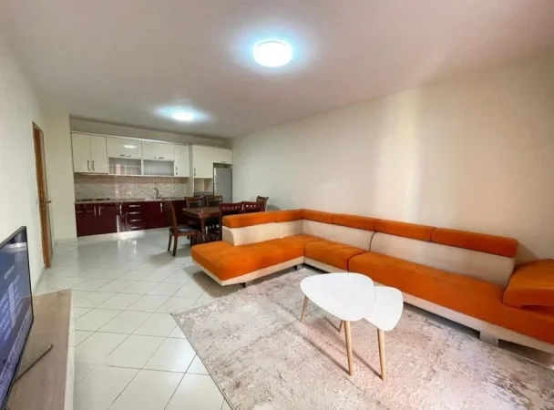 Tirane, jepet me qera apartament 2+1 Kati 4, 110 m² 500 € (Unaza e Re)