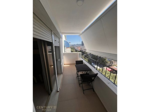 Tirane, jepet me qera apartament 1+1 Kati 6, 74 m² 500 € (Bulevardi Zogu i Parë)
