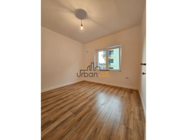 Tirane, shitet apartament 1+1 Kati 5, 44 m² 102.000 € (Mozaiku)