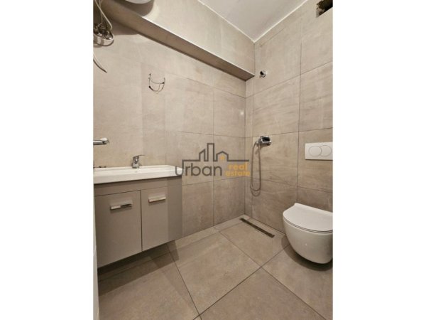 Tirane, shitet apartament 1+1 Kati 5, 44 m² 102.000 € (Mozaiku)