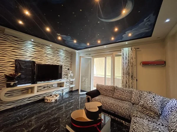 Tirane, shitet apartament 2+1+Ballkon Kati 3, 101 m² 165.000 € (Kodra e Diellit)