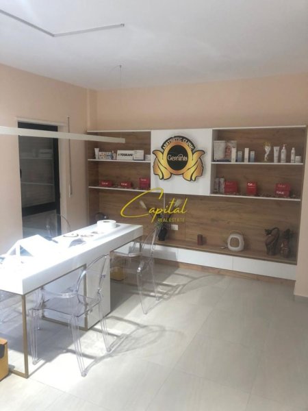 Tirane, shitet apartament 3+1 Kati 9, 116 m² 261.000 € (RRUGA E DIBRES)