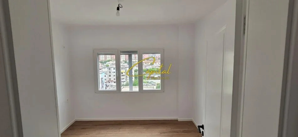 Tirane, shitet apartament 1+1 Kati 7, 53 m² 115.000 € (RRUGA IRFAN TOMINI)