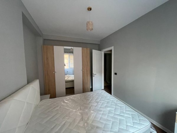 Tirane, jepet me qera apartament 1+1+Ballkon Kati 2, 55 m² 400 € (Astir, prane Bar Oslo)