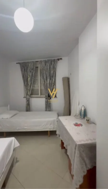 Tirane, jepet me qera apartament 2+1+Ballkon Kati 7, 105 m² 600 € (DON BOSCO)