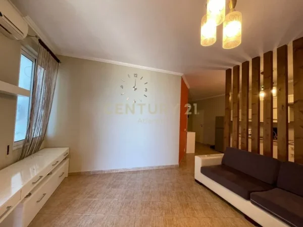 Durres, shitet apartament 1+1 Kati 10, 94 m² 150.000 € (SHKEMBI I KAVAJES, DURRES!!)