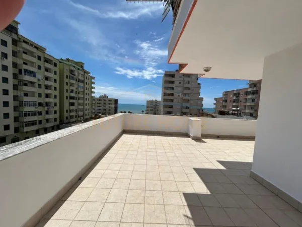Durres Plazh, shitet apartament 1+1 Kati 5, 80 m² 149.000 € (Durres)