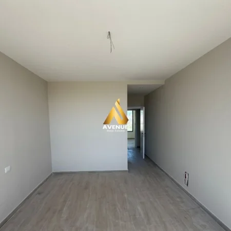 Tirane, shitet apartament 3+1+Ballkon Kati 8, 134 m² 267.400 € (jordan misja)