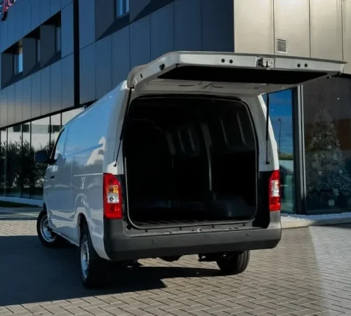 Tirane, Karry Elektrike, e bardhë automatik Klima duke filluar nga 25 €