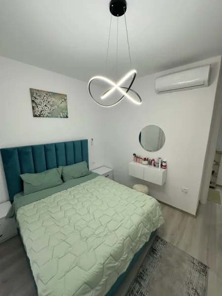 Tirane, shitet apartament 2+1 , 72 m² 154.000 € (Porcelan)