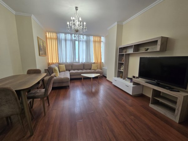 Tirane, shitet apartament 2+1+Aneks+Ballkon Kati 7, 96 m² 210.000 € (ali demi)