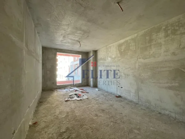 Tirane, shitet apartament 1+1+Ballkon Kati 5, 75 m² 56.460 € (Rruga skenderbeu kamez)