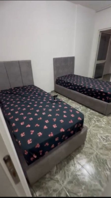 Tirane, jepet me qera apartament 2+1+Ballkon Kati 7, 87 m² 550 € (DON BOSKO)