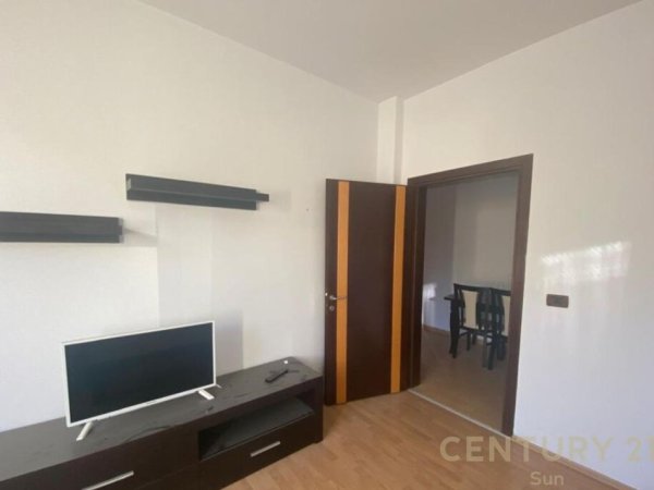 Tirane, shitet apartament 1+1 Kati 2, 72 m² 108.000 € (SELITE)