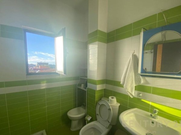 Tirane, shitet apartament 1+1 Kati 2, 72 m² 108.000 € (SELITE)