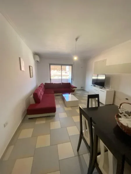 Tirane, shitet apartament 3+1+Aneks+Ballkon Kati 2, 138 m² 240.000 € (liqeni i thate)