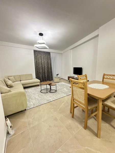 Tirane, jepet me qera apartament 1+1+Ballkon Kati 9, 75 m² 400 € (ASTIR)