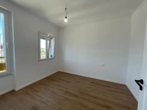 Tirane, shitet apartament 1+1+Ballkon Kati 7, 53 m² 115.000 € (PALLATI ME SHIGJETA)