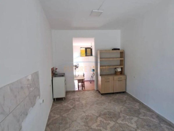 Kavaje, shitet shtepi 1 Katshe Kati 1, 189 m² 80.000 € (Kavaje)