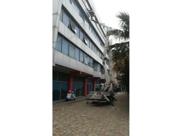 Durres, shitet ambjent biznesi , 346 m² 2.500.000 € (Rruga Galaktikut)