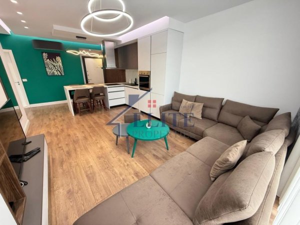 Tirane, jepet me qera apartament 1+1+Ballkon Kati 5, 75 m² 550 € (Astir)