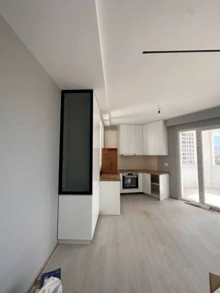 Tirane, jepet me qera apartament 2+1 Kati 3, 75 m² 550 € (River Residence)