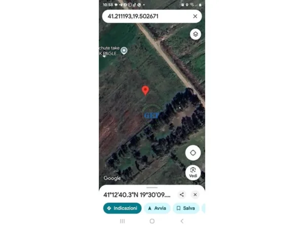 Durres, shitet toke , Siperfaqja totale:1000 m²Cmimi: 350.000€ (Qerret)