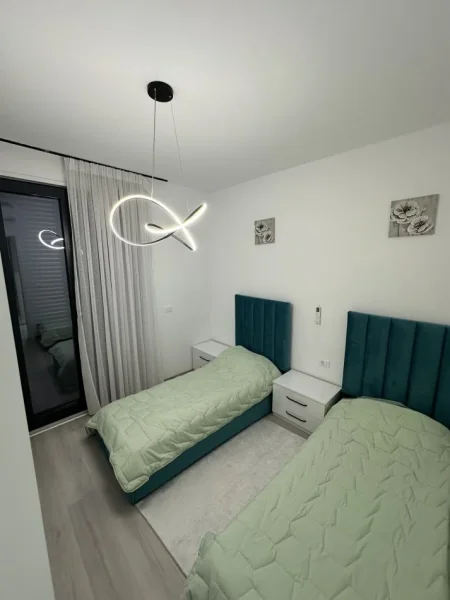 Tirane, shitet apartament 2+1+Aneks+Ballkon Kati 4, 73 m² 154.000 € (Porcelan)