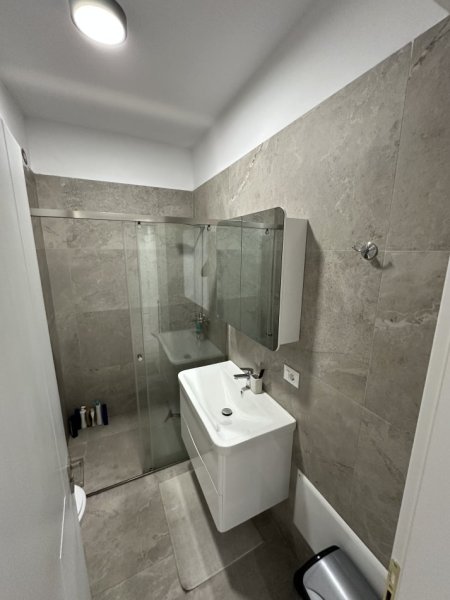 Tirane, shitet apartament 2+1+Aneks+Ballkon Kati 4, 73 m² 154.000 € (Porcelan)