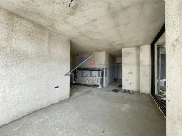 Gjiri Lalezit | Hamallaj, shitet apartament 2+1+Ballkon Kati 1, 117 m² 258.324 € (Hamallaj)