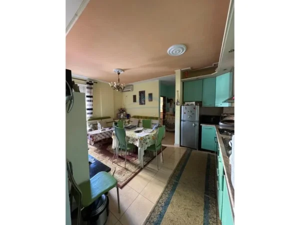 Durres, shitet apartament 2+1+Aneks+Ballkon , 79 m² 130.000 € (Kompleksi Freskia, Golem)