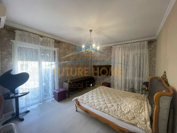 Tirane, shitet apartament 3+1 Kati 3, 107 m² 28.000.000 € (Kopshti Botanik, Tiranë)