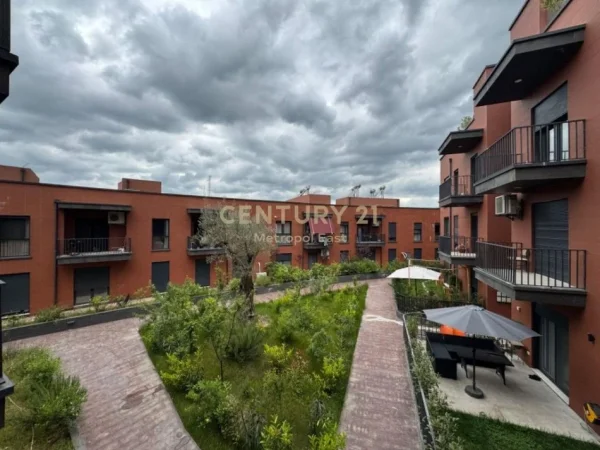 Tirane, shitet apartament 2+1+Ballkon , 72 m² 215.000 € ("Rose Garden Residence")