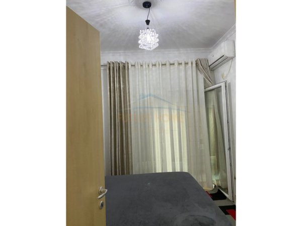Tirane, shitet apartament 2+1+Ballkon Kati 1, 124 m² 151.000 € (Fresk)