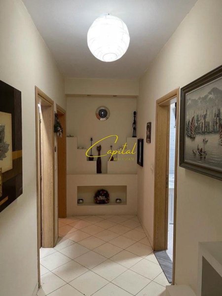 Tirane, jepet me qera apartament 2+1 Kati 3, 80 m² 450 € (ASTIR)