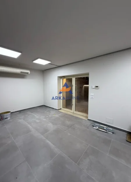 Tirane, shitet ambjent biznesi Kati 0, 130 m² 455.000 € (VASIL SHANTO)